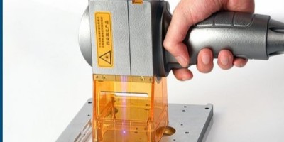 手持式光纖激光打標機